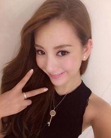 娱乐吃瓜姐网红是谁,揭秘“娱乐吃瓜姐”网红身份之谜